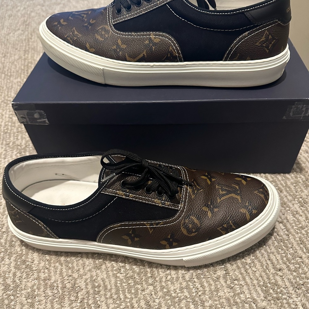 Louis Vuitton Monogram Black and Brown Sneakers - Picture 2 of 2